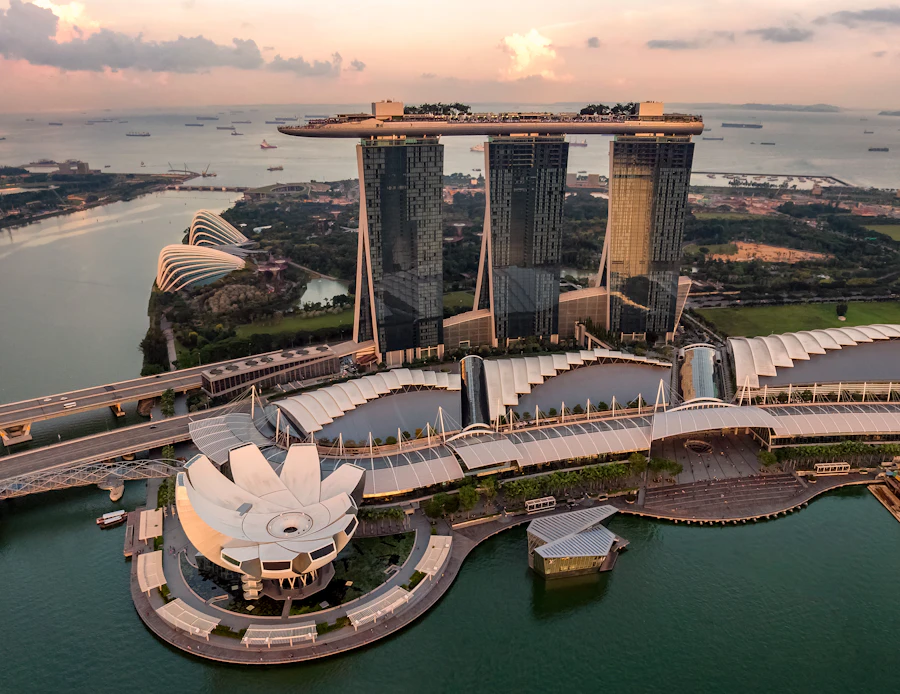 Singapore — Modern gardens & attractions